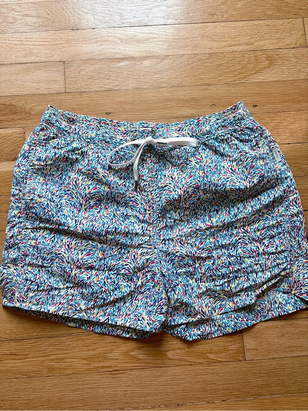 Onia Charles 7” Liberty Fabric Print Swim Trunks Men’s S
